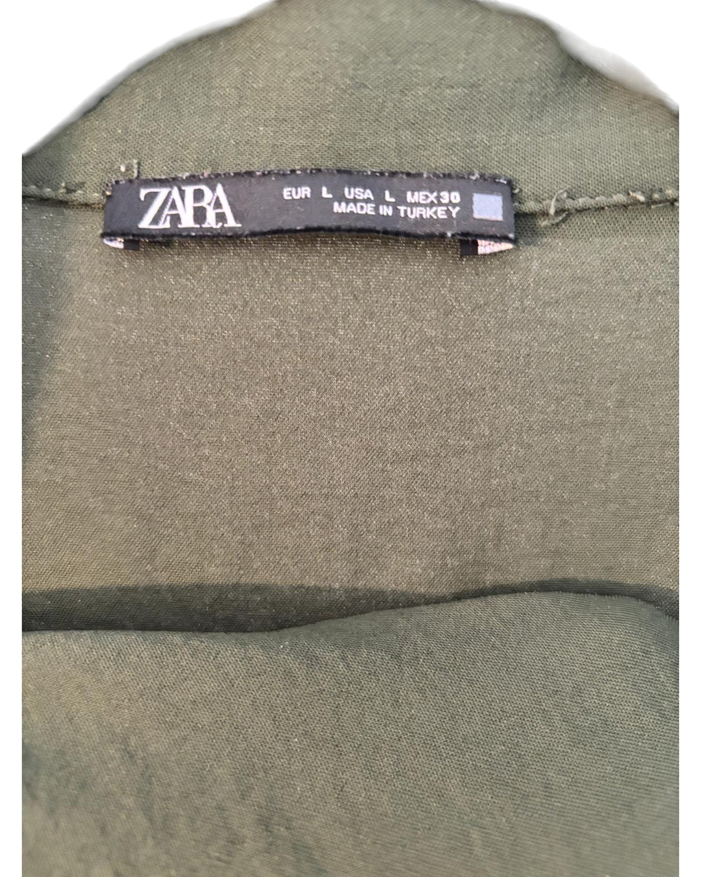 Robe élégante  marque Zara