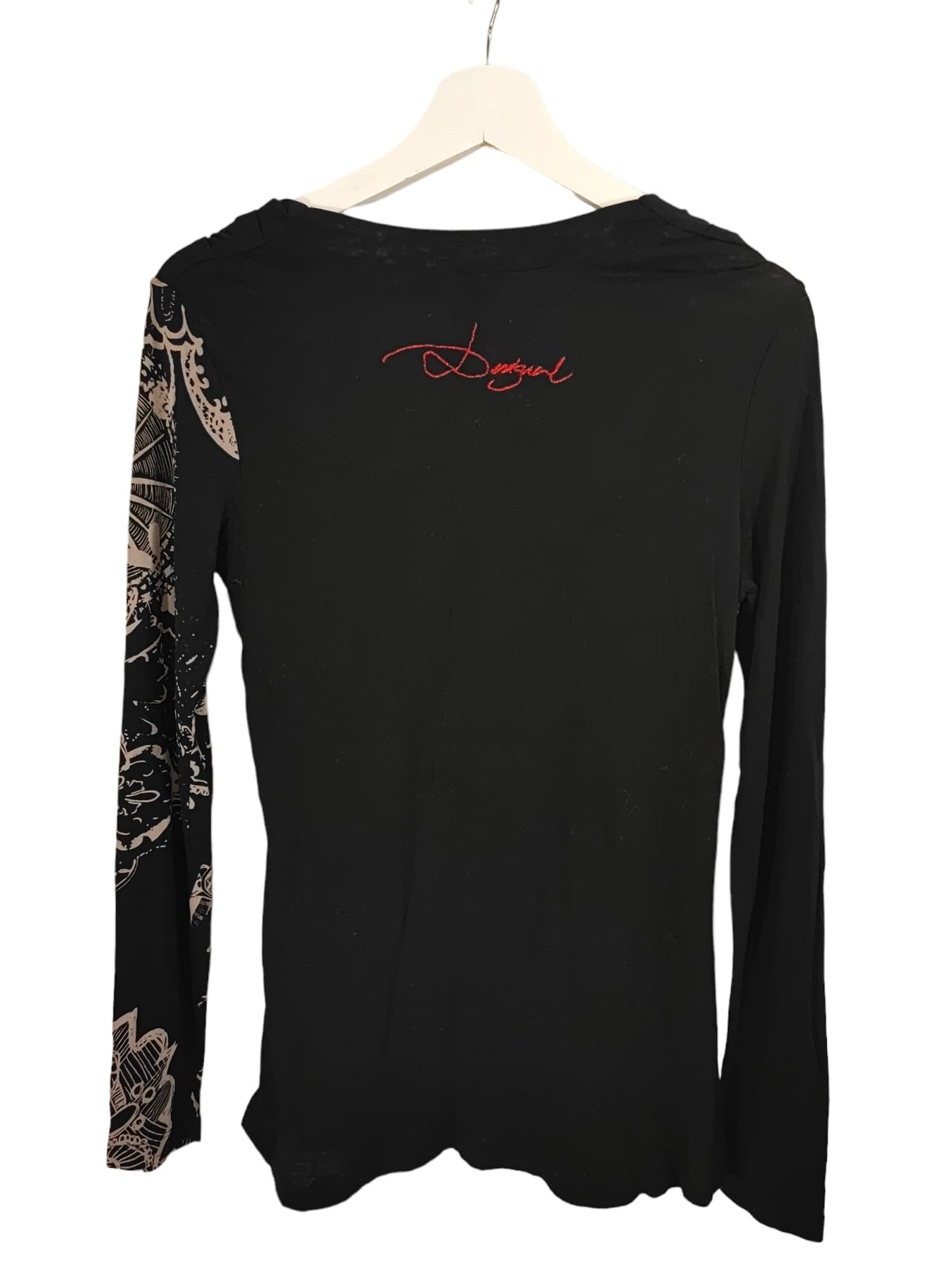 Haut marque Désigual