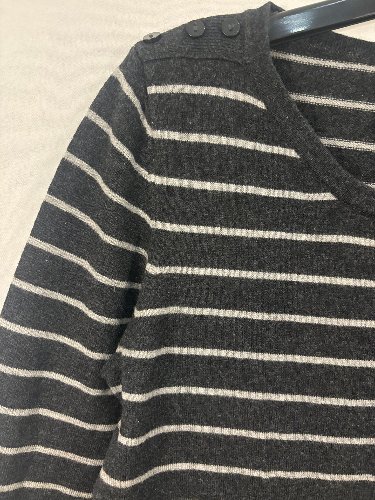 Pull Best Mountain Gris & Noir