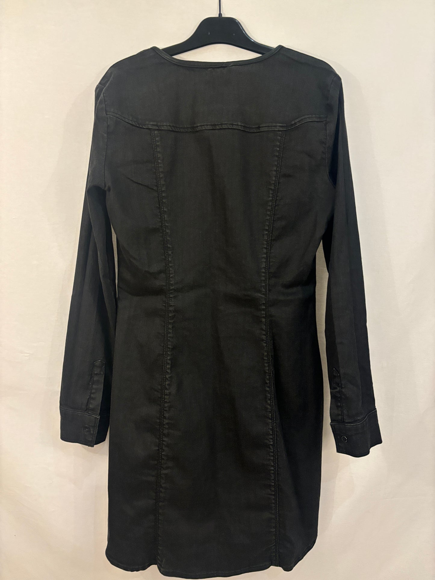 Robe Guess - Allure Iconique