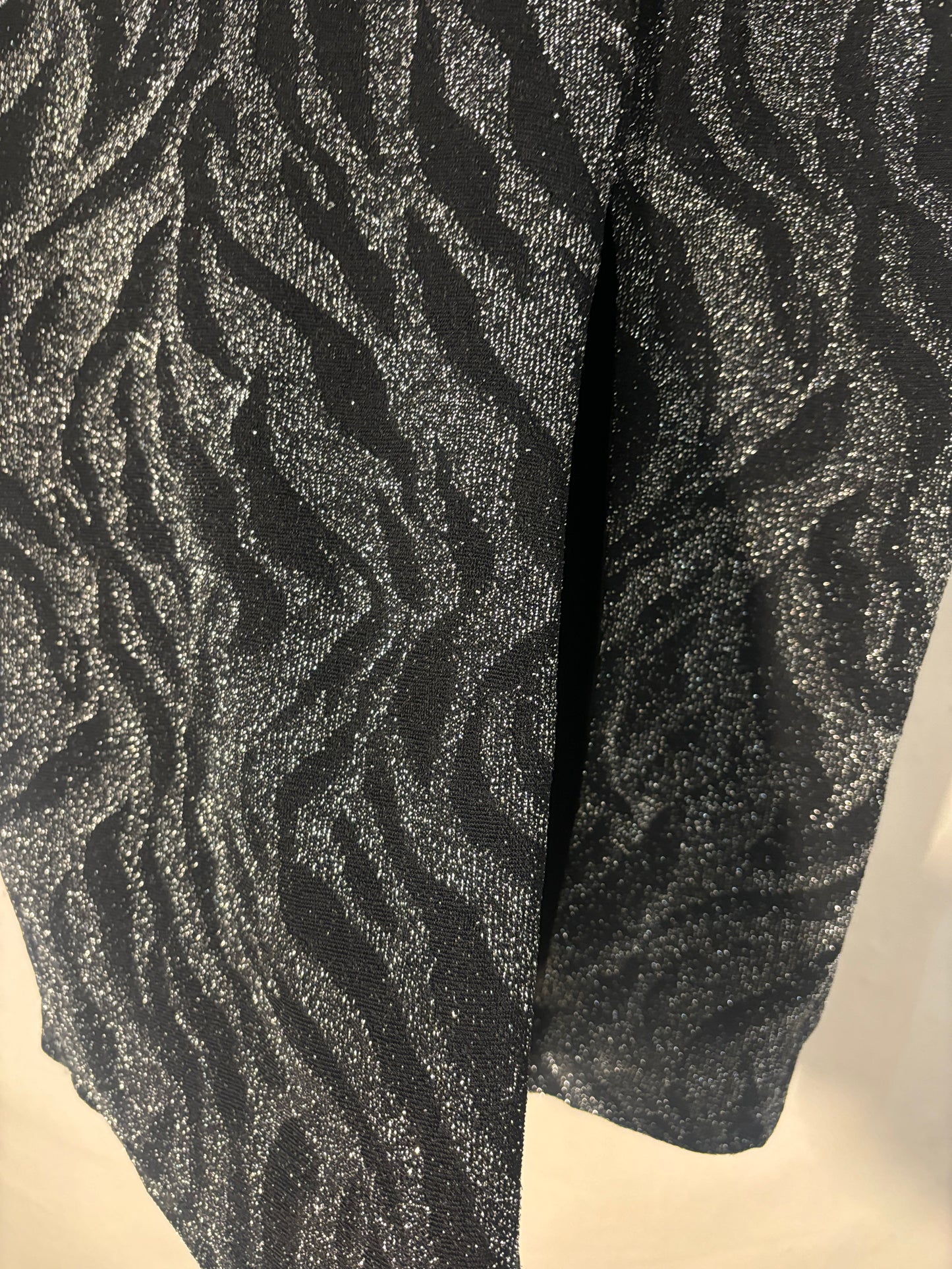 Jupe Pailletée New Look Noir & Argent - L'Arme Glamour de Vos Soirées !