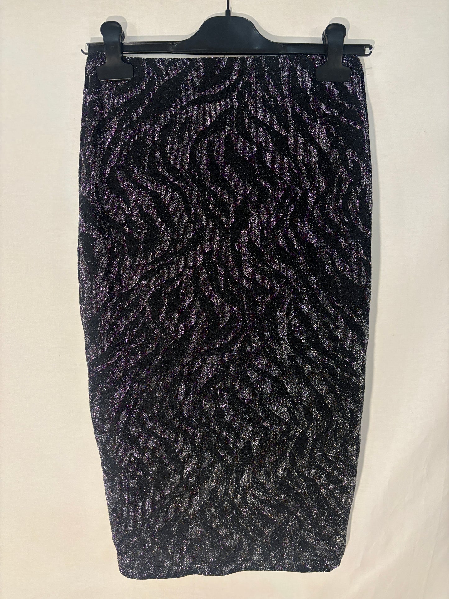 Jupe Pailletée New Look Noir & Argent - L'Arme Glamour de Vos Soirées !