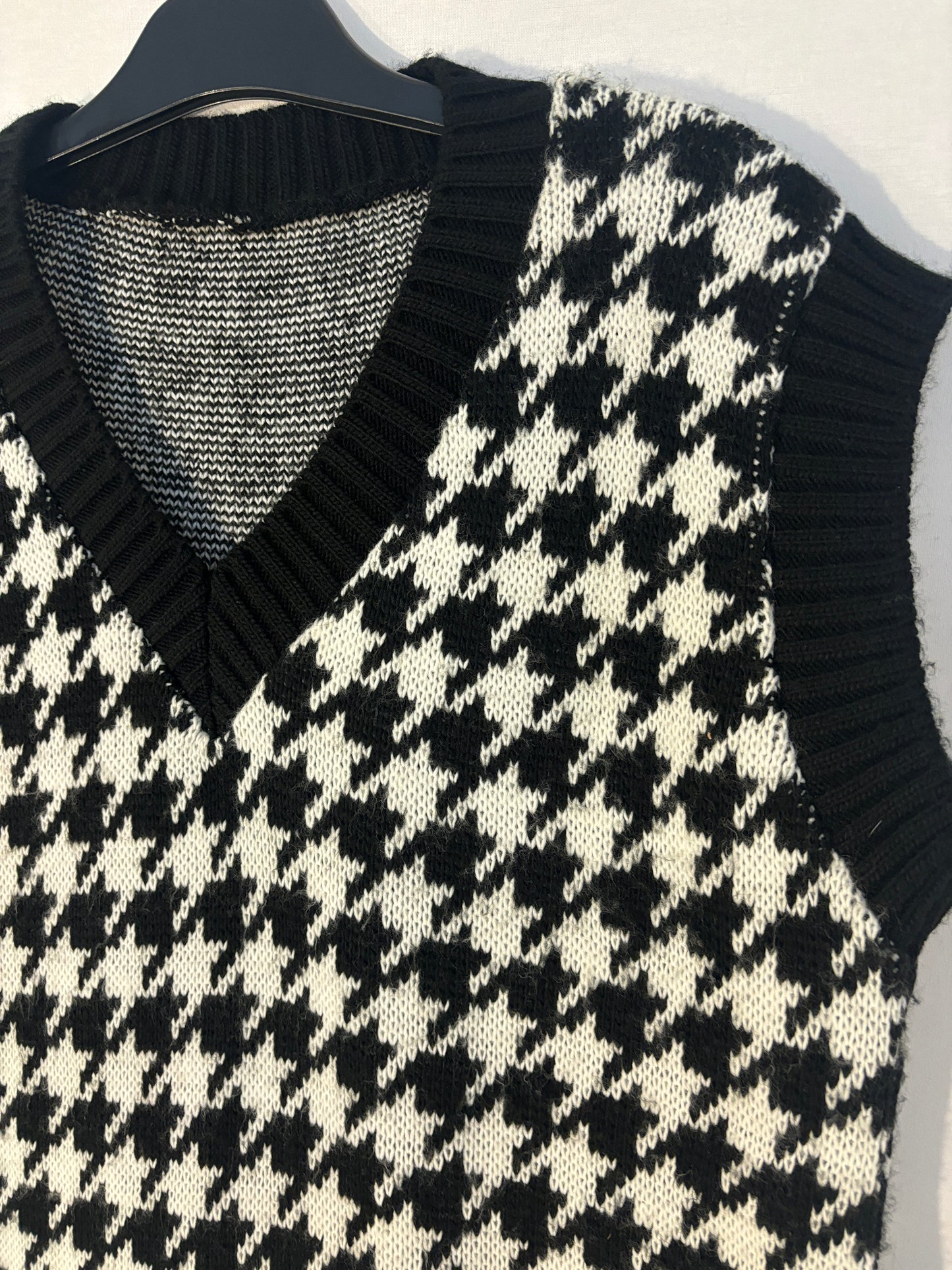 Pull col V marque Made in Italy