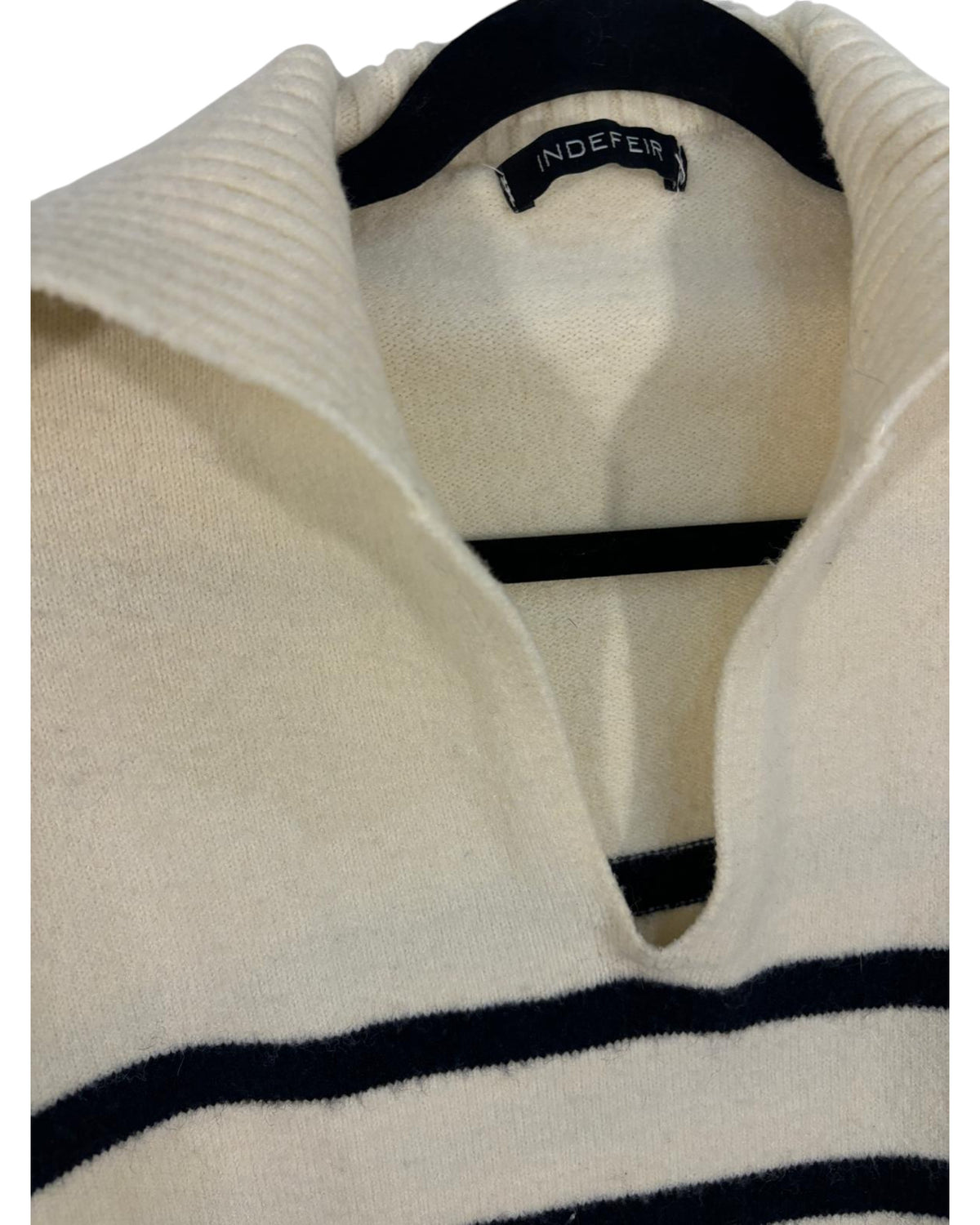 Pull Indefeir noir et blanc – taille L/M – seconde main femme – photo 2