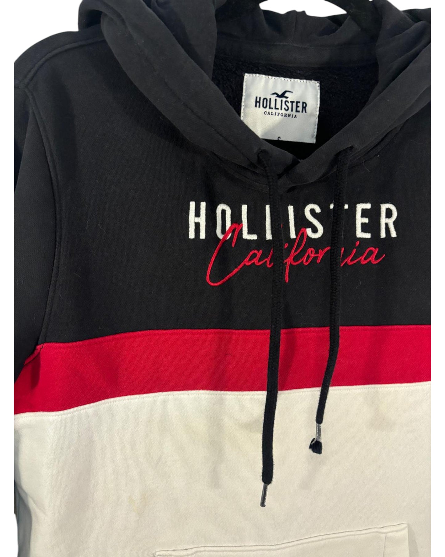 Sweat marque Hollister