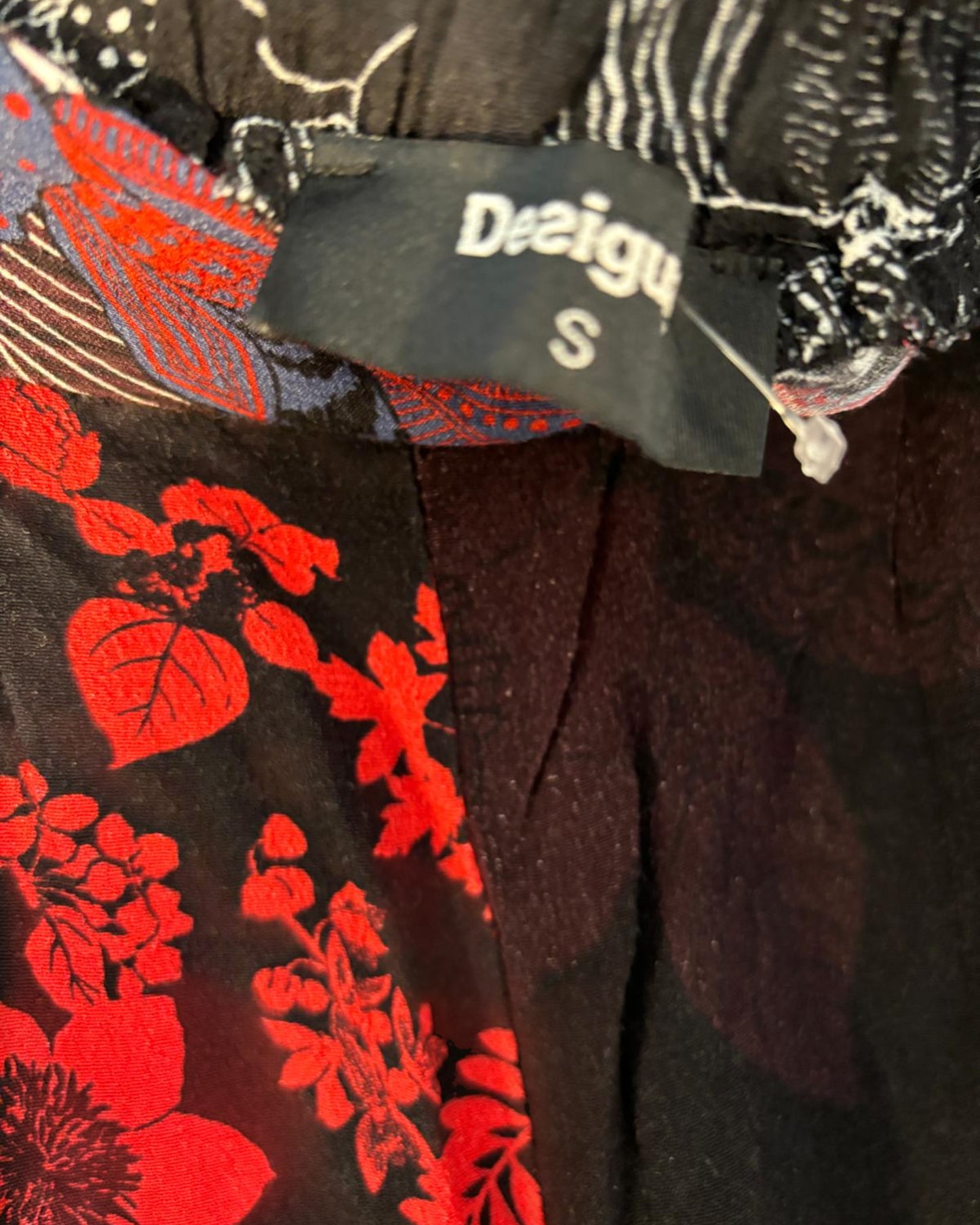 Pantalon floral marque Desigual