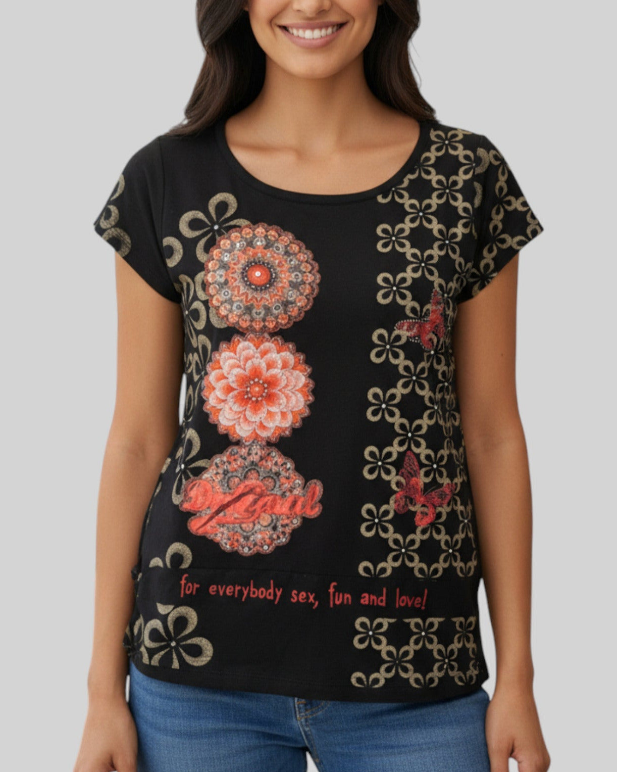 Haut marque desigual