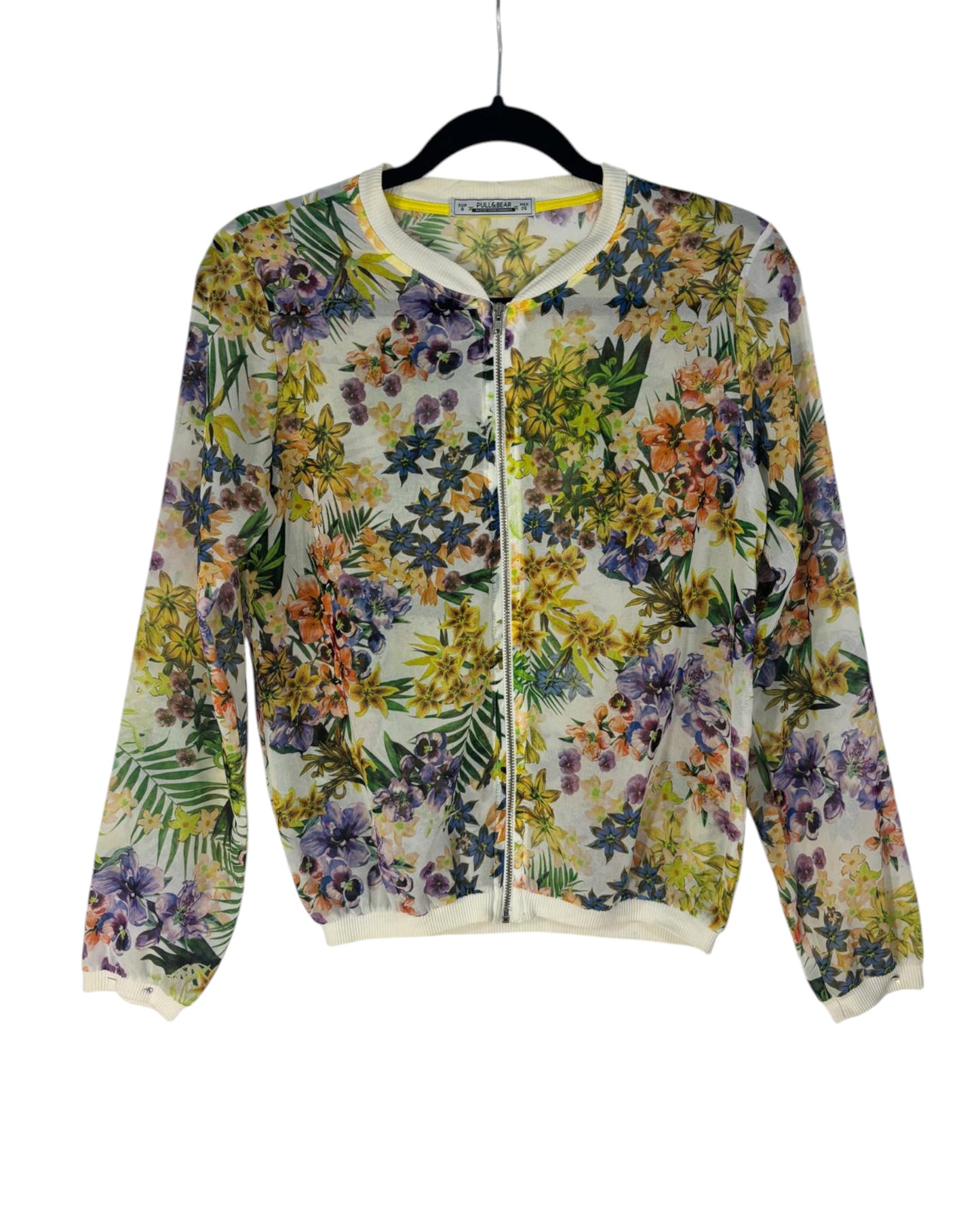 Veste légère florale marque  Pull&Bear
