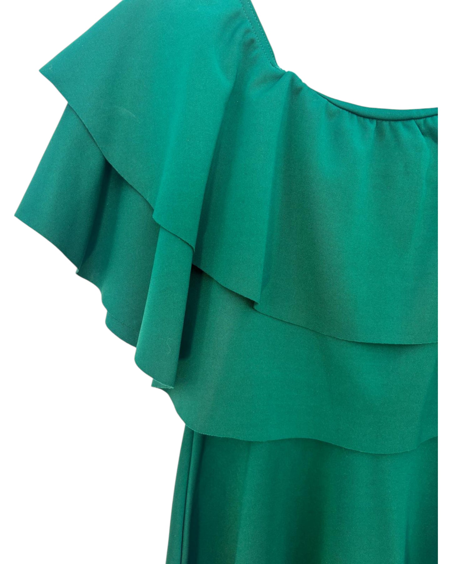 Robe épaule dénudé