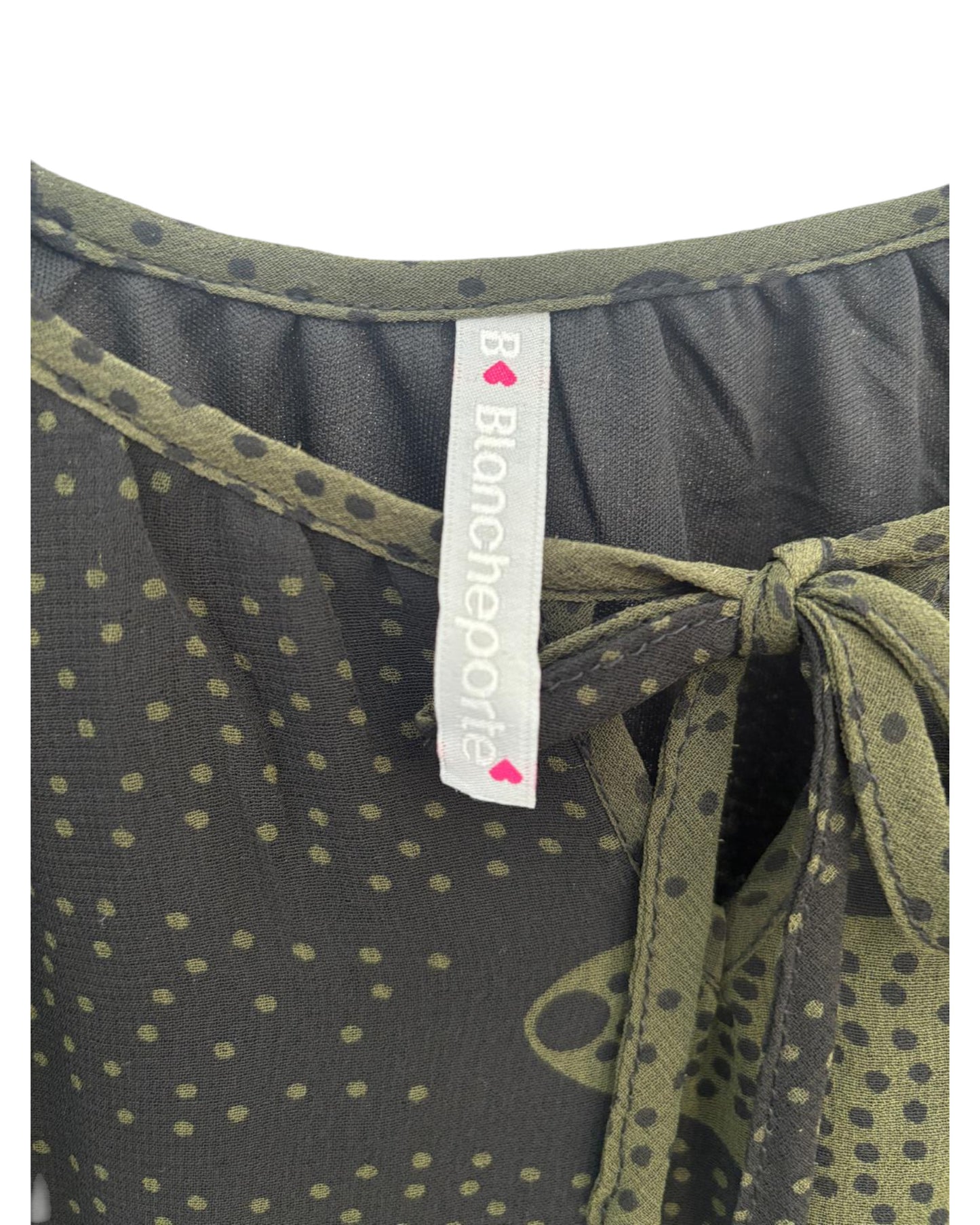 Robe épaule dénudée marque Blanche porte