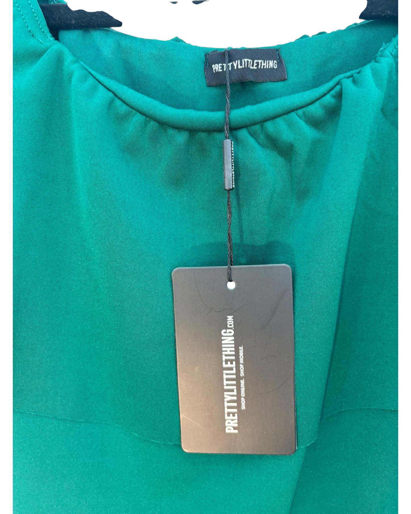 Robe épaule dénudé