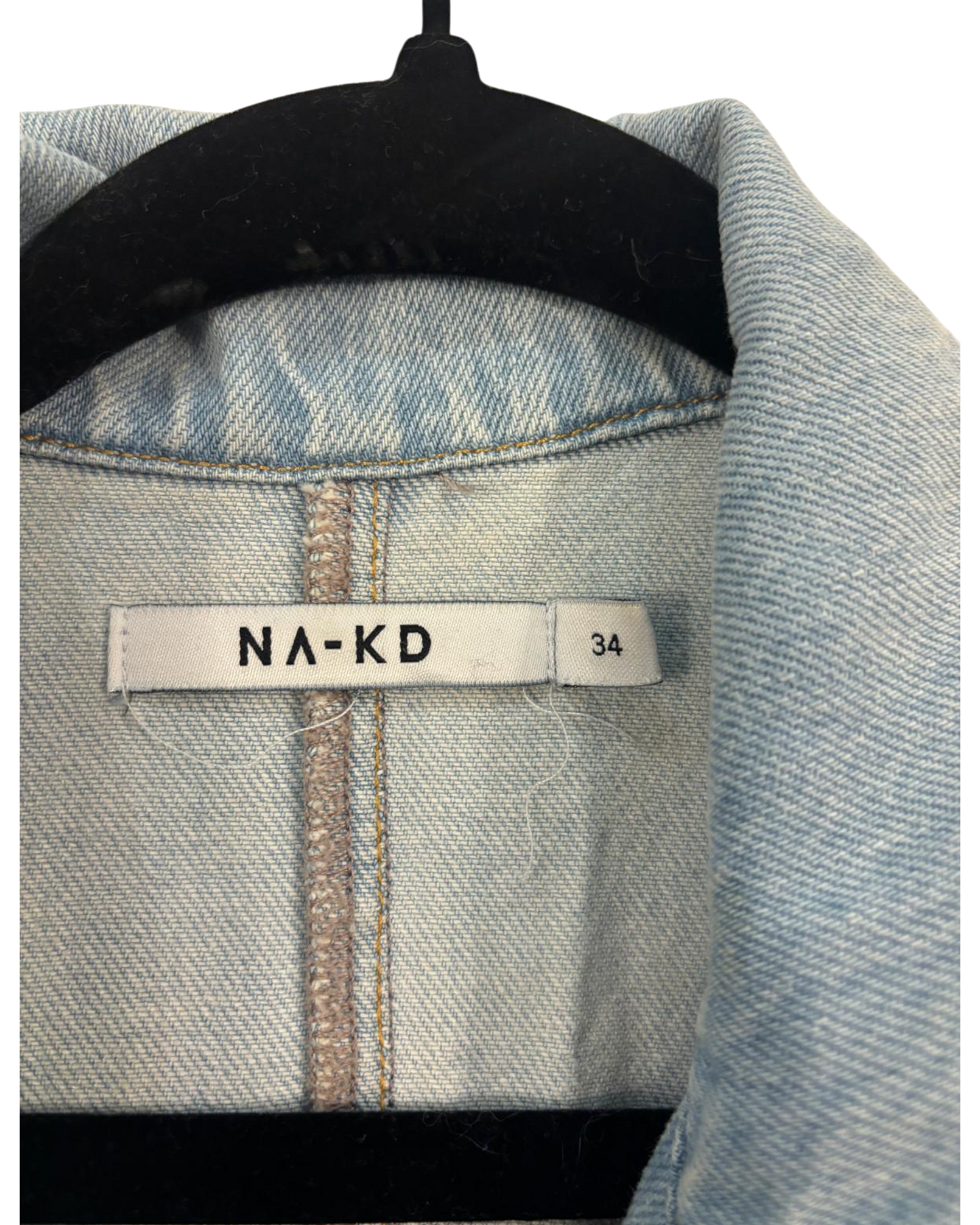 Combinaison marque NA-KD