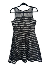 Robe soirée Monasque noir et rayée – taille M/S – seconde main femme – photo 2