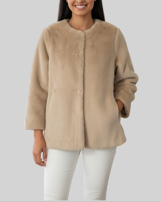 Manteau teddy Stradivarius beige – taille M – seconde main femme