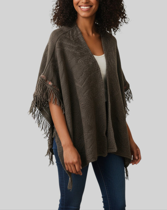 Poncho Lucky