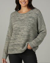 Pull confort Bizzbee noir et blanc – taille L/M – seconde main femme