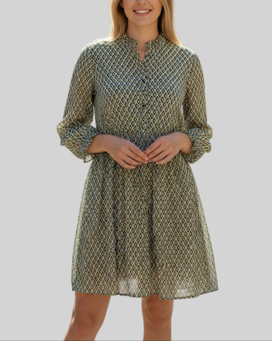 Robe courte imprimée Papillonne vert – taille S – seconde main femme